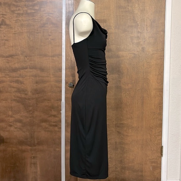 Ruby Black Dress - Picture 5 of 9